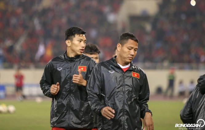 Anh Đức volley đẹp mắt ghi bàn trận Việt Nam vs Malaysia