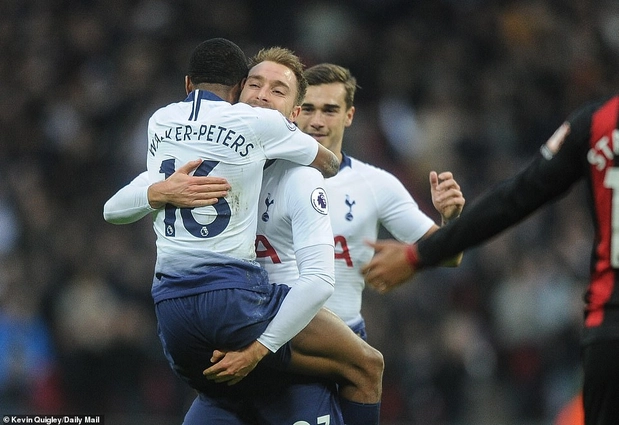 Video tổng hợp: Tottenham 5-0 Bournemouth (Vòng 19 Premier League 2018/19)