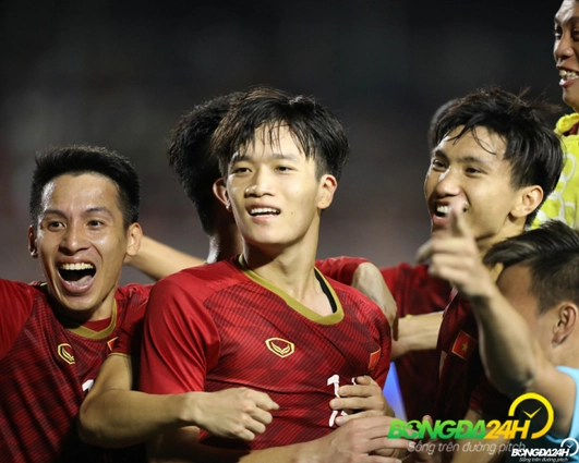 Video tổng hợp: U22 Việt Nam 2-1 U22 Indonesia (SEA Games 2019)