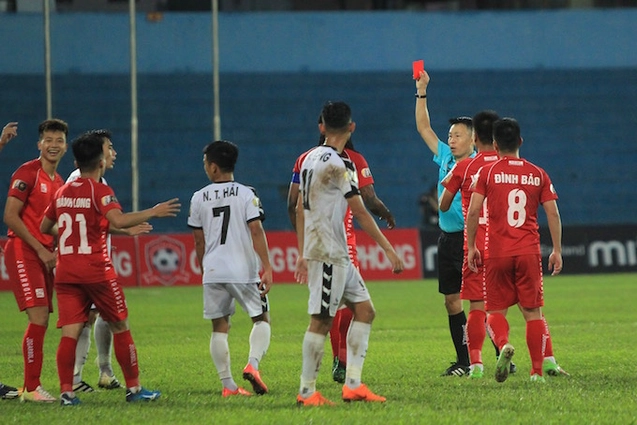 VIDEO: Tổng hợp các màn đấu võ, triệt hạ lẫn nhau trận Hải Phòng 1-1 Đà Nẵng