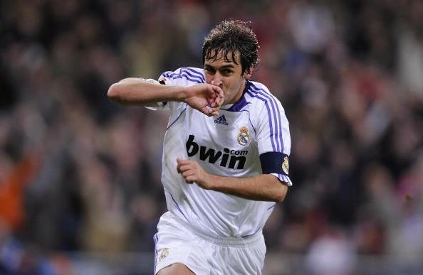 Những huyền thoại chưa từng nhận “lì xì” trong sự nghiệp 