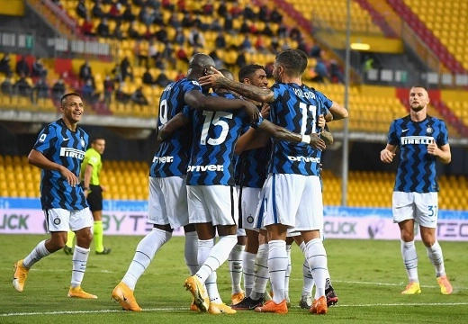 Lukaku lập cú đúp, Inter thắng lớn