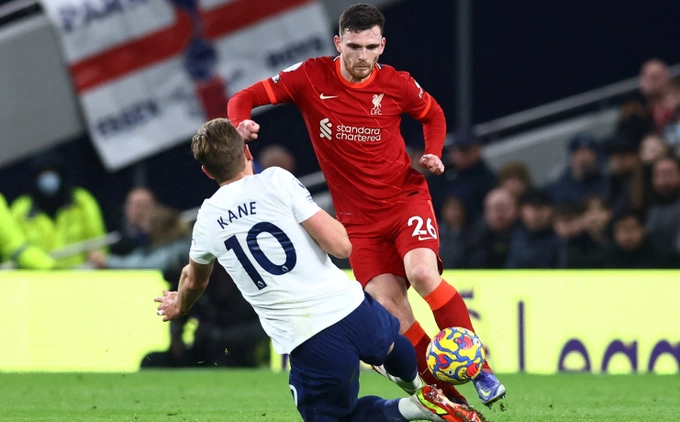 VIDEO: Harry Kane: Pha vào bóng với Robertson không đáng nhận thẻ đỏ
