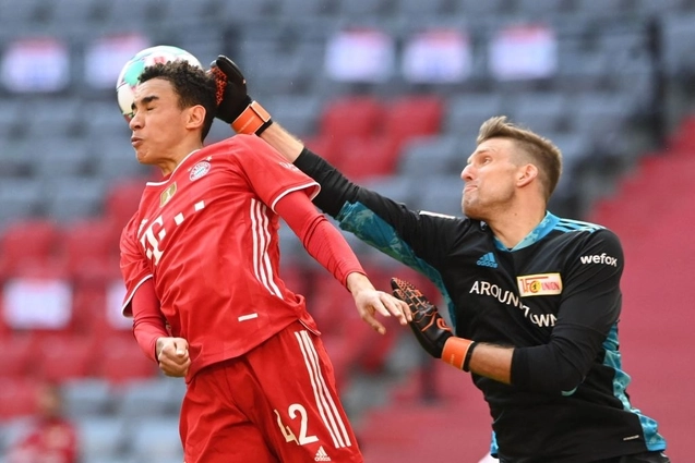 Tâm trí để ở Paris, Bayern chấp nhận mất điểm trước Union Berlin