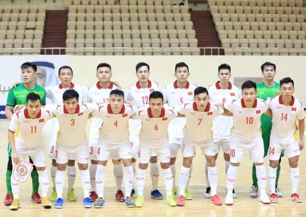 VIDEO: Tuyển Futsal Việt Nam sung sướng tột bậc mừng tấm vé tham dự World Cup 2021