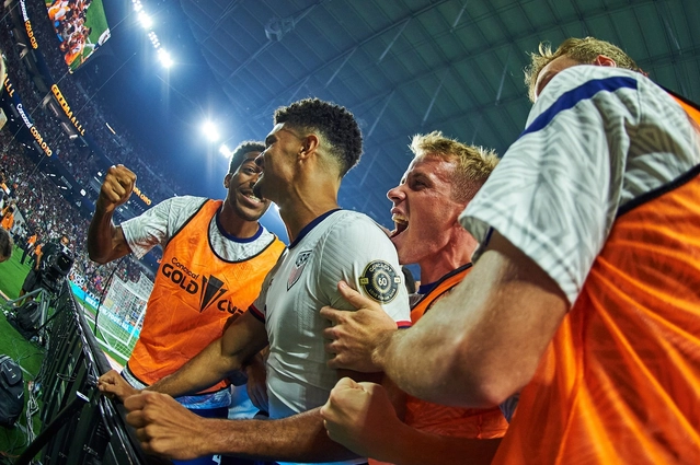 Video bóng đá Mỹ vs Mexico chung kết Gold Cup: ĐT Mỹ giành chức vô địch kịch tính