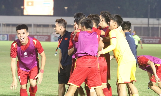 Video tổng hợp: U19 Việt Nam 1-1 U19 Thái Lan (U19 Đông Nam Á 2022)