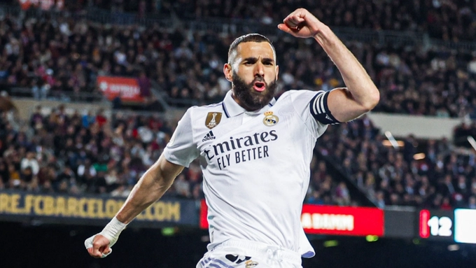 Vì sao Benzema 'đói ăn' tháng Ramadan vẫn ghi bàn cực kì đều đặn?