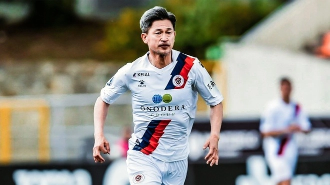 Có phải huyền thoại 58 tuổi King Kazu đang làm màu?