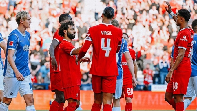 Hàng công bùng nổ, Liverpool sẵn sàng thư hùng với Chelsea