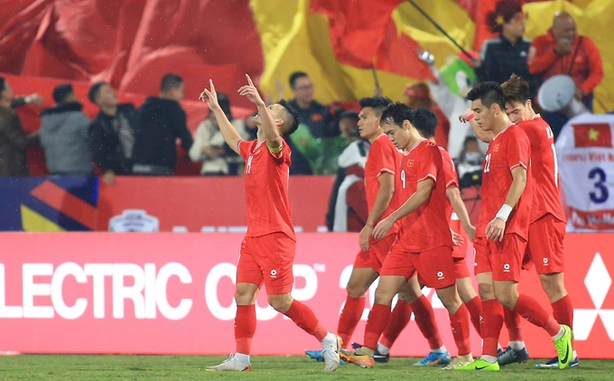 Highlights Việt Nam - Indonesia | Quang Hải hạ Đại bàng | Bảng B ASEAN Cup 2024