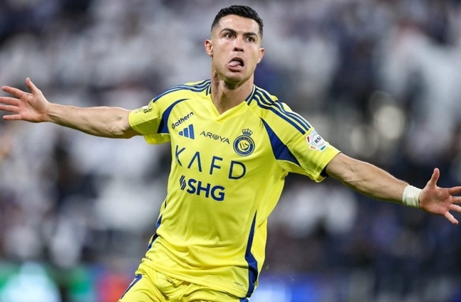 Ronaldo vượt ngưỡng 20 bàn thắng, Al Nassr hạ đẹp ĐKVĐ Al Hilal
