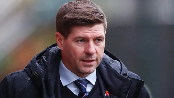 VIDEO: Steven Gerrard vẫn còn ám ảnh với pha trượt chân trước Chelsea