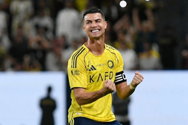 Ronaldo nổ súng đều đặn, Al Nassr xác lập kỷ lục mới
